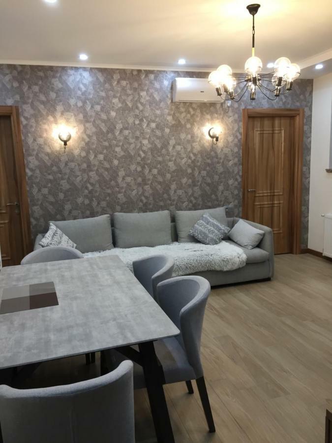 Appartment Giorgi Batumi Ngoại thất bức ảnh